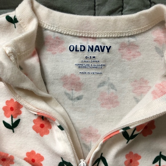 Old Navy pajama - Picture 2 of 2